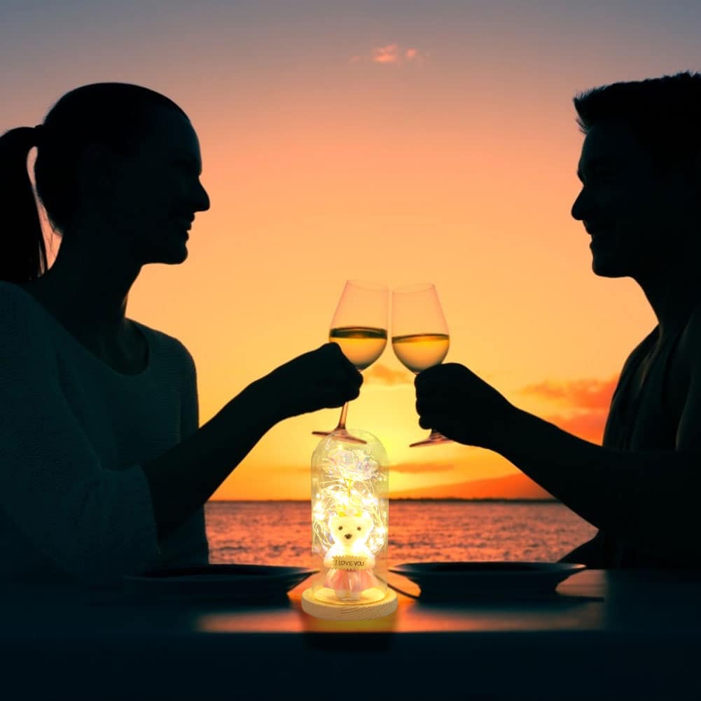 Ourson avec rose eternelle sous cloche + LED – Image 4